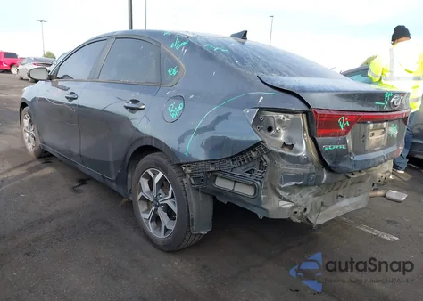 2020 Kia Forte Lxs из США, поврежденный, VIN 3KPF24AD5LE256336